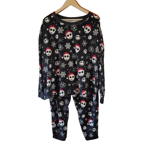 NEW Disney The Burton's The Nightmare Before Christmas Pajama Set 3X Halloween - Picture 1 of 12